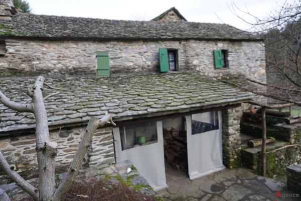 Maison à SAINT-GERMAIN-DE-CALBERTE, 48370 - 4 pièces 90m²