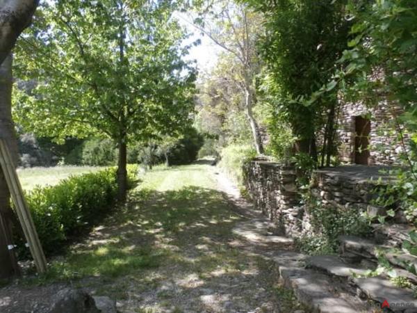 Maison à SAINT-GERMAIN-DE-CALBERTE, 48370 - 4 pièces 90m²