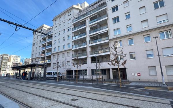 Appartement à vendre    3 pièces • 68,07 m2 Villeurbanne