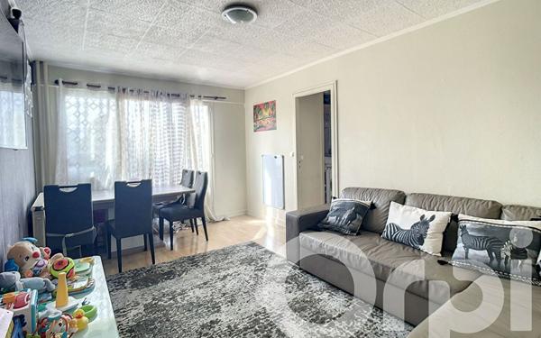 Appartement à vendre    3 pièces • 57,84 m2 Alfortville