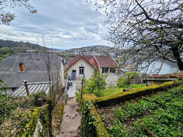 Tulle (19000) Coup de coeur à Tulle : maison avec terrasses