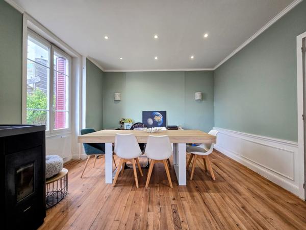 Tulle (19000) Coup de coeur à Tulle : maison avec terrasses