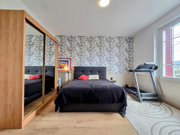 Tulle (19000) Coup de coeur à Tulle : maison avec terrasses