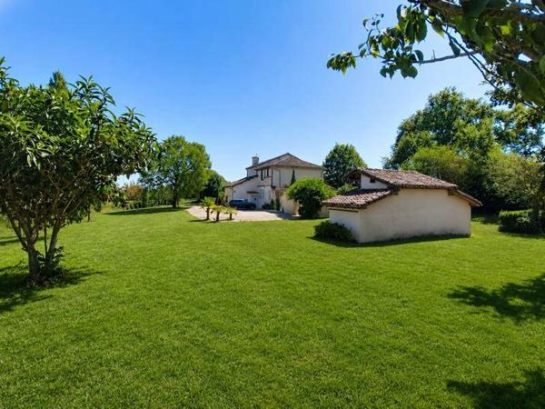 Maison à vendre 569 000 € Eauze 6 p 262 m² DPE C