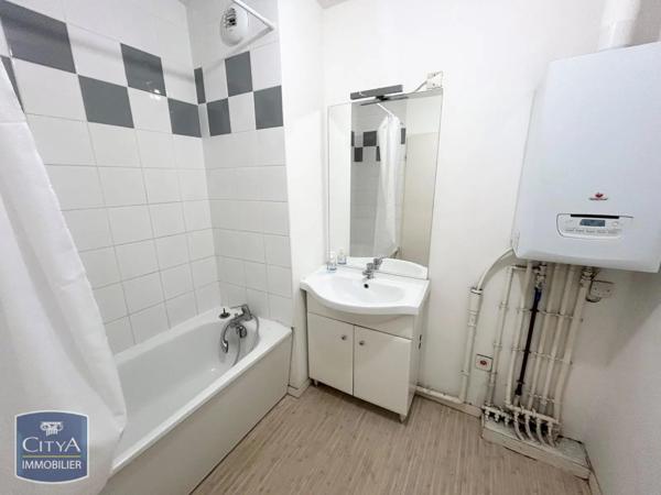 Appartement à louer 2 pièces 45.43m²