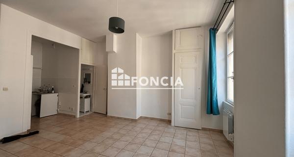Location Studio 31.58 m² - Lyon 69002