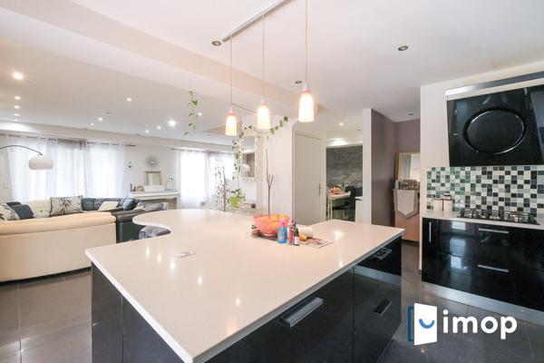 St Barnabé, Superbe Villa de 180m2 avec Piscine sur un terrain de 805 m2.