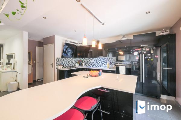 St Barnabé, Superbe Villa de 180m2 avec Piscine sur un terrain de 805 m2.