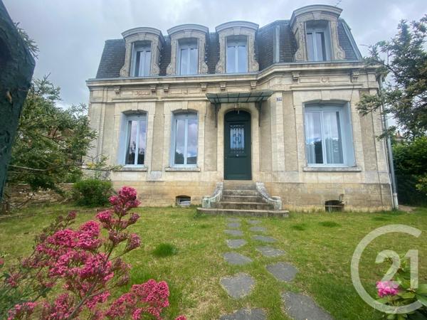 Maison à vendre  8 pièces - 168,30 m2 LA CHATRE - 36