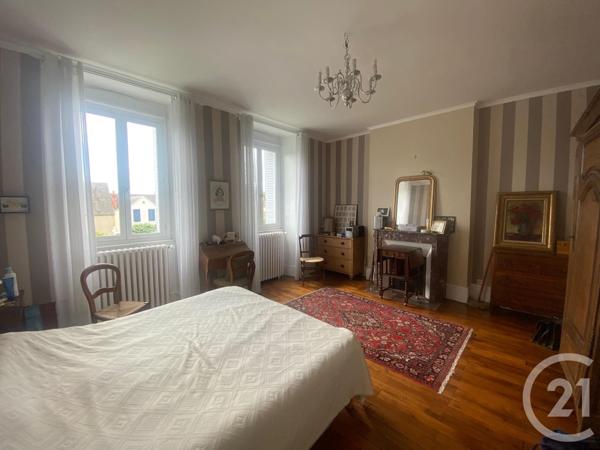 Maison à vendre  8 pièces - 168,30 m2 LA CHATRE - 36