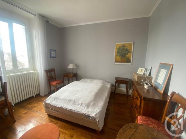 Maison à vendre  8 pièces - 168,30 m2 LA CHATRE - 36