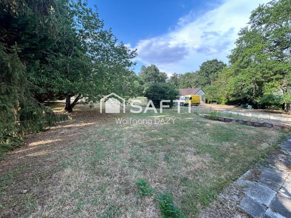 Villa à proximité du lac et du golf de SAINT-CYR