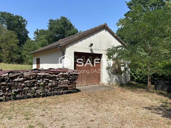 Villa à proximité du lac et du golf de SAINT-CYR