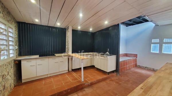 A louer - Maison rénovée à Schoelcher - Quartier Plateau Fofo