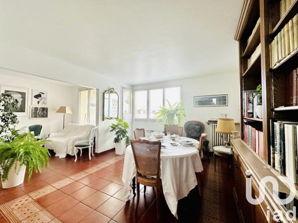 Appartement 5 pièces de 86 m² à Trappes (78190)