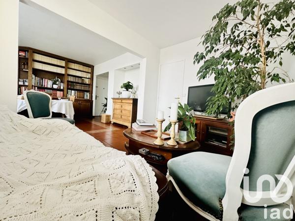 Appartement 5 pièces de 86 m² à Trappes (78190)