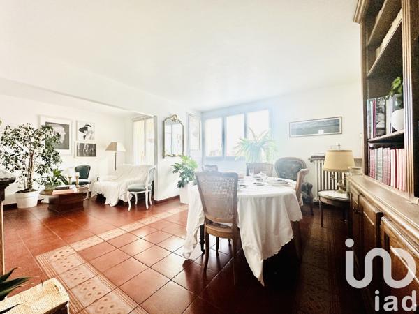 Appartement 5 pièces de 86 m² à Trappes (78190)