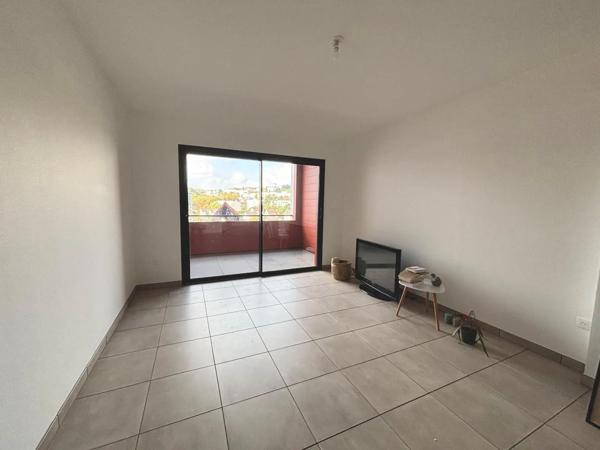 Appartement à louer 3 pièces 56.69m²