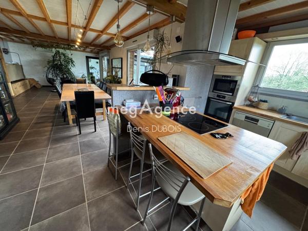 Maison à HELOUP, 61250 - 10 pièces 220m²
