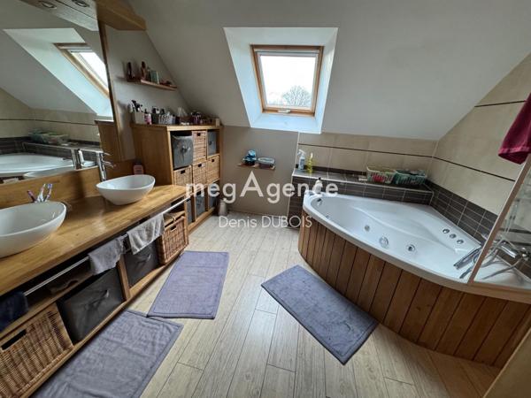 Maison à HELOUP, 61250 - 10 pièces 220m²