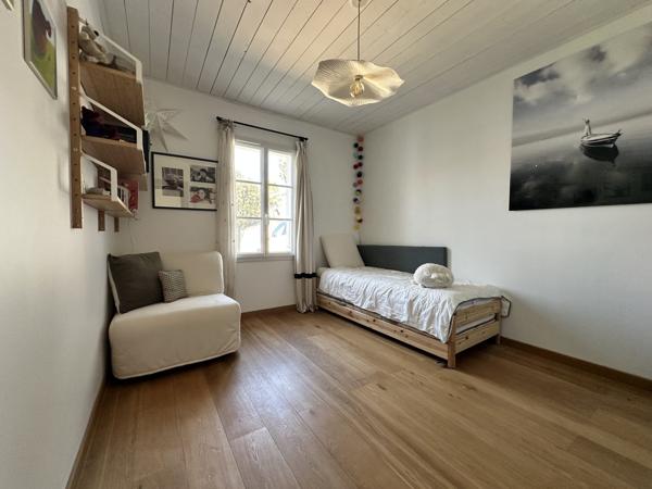 Réthaise nichée au fond d'une impasse