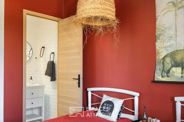 L’esprit sixties revisité : maison familiale au calme avec studio indépendant