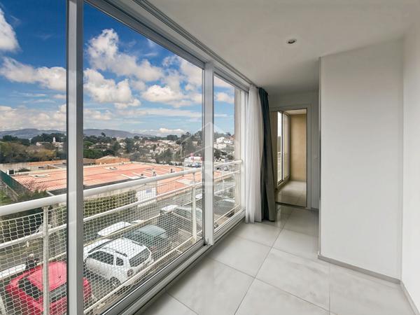 Appartement Marseille 2 /3 pièce 63 m2
