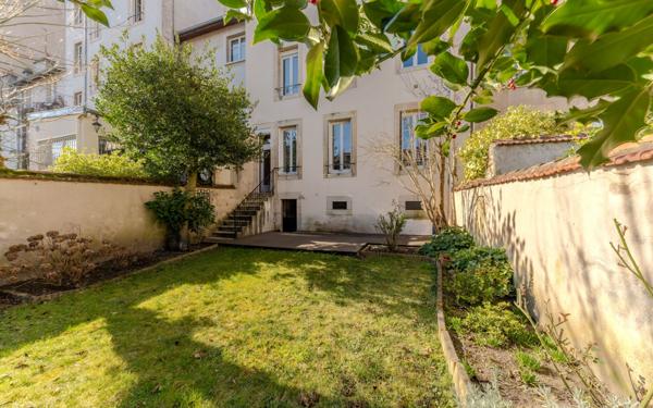 Appartement à vendre    3 pièces •  Nancy