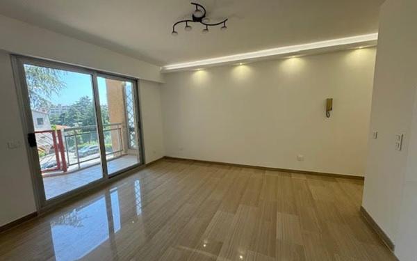 Appartement à vendre    2 pièces •  Nice