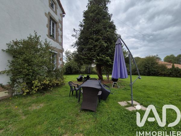 Maison à vendre 7 pièces 180 m² Moncoutant-sur-Sèvre