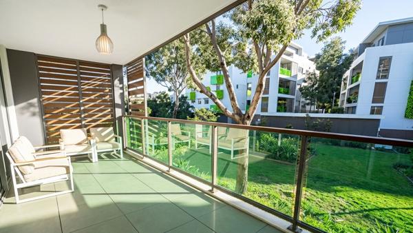 A vendre, Saint Raphaël, appartement deux pièces avec piscine dans une résidence récente
