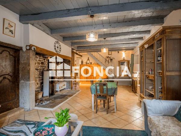 À vendre Maison 7 pièces 173 m² - Bozouls 12340