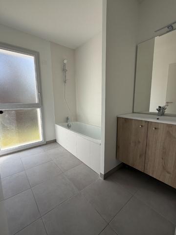 Appartement Messanges 5 pièce(s) 111.70 m2