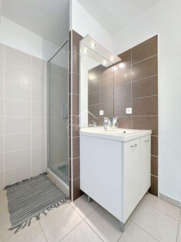 Millau (12100) APPARTEMENT F3 66 M² AVEC JARDIN ET PARKING PRIVÉ