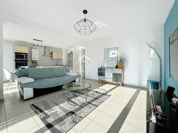 Millau (12100) APPARTEMENT F3 66 M² AVEC JARDIN ET PARKING PRIVÉ