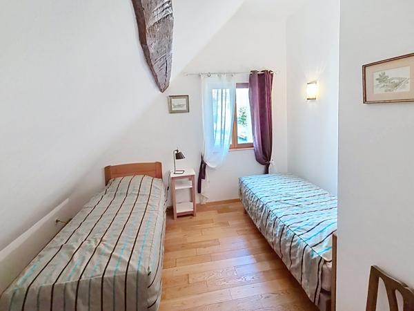 Maison
         4 pièces
        - 120 m² 139 900 €*