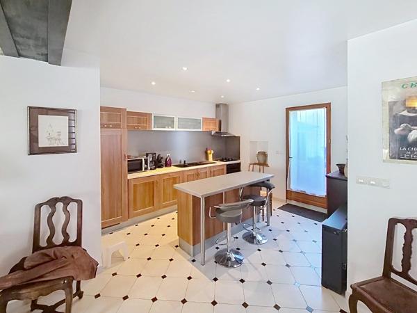 Maison
         4 pièces
        - 120 m² 139 900 €*