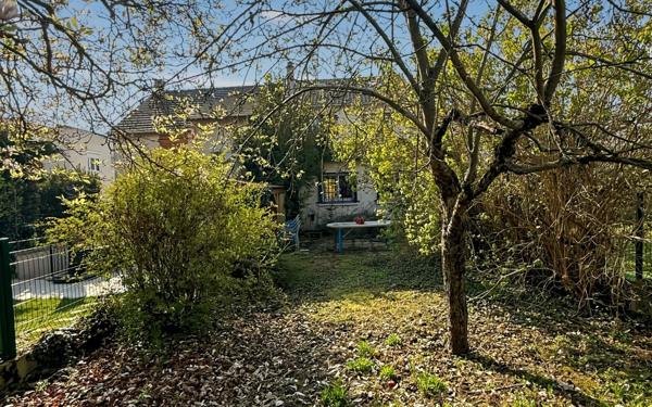 Maison à vendre    5 pièces • 110 m2 Argenteuil