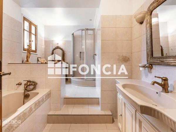 Location Maison 3 pièces 134 m² - 351 CHEMIN DE GYRE Anse 69480