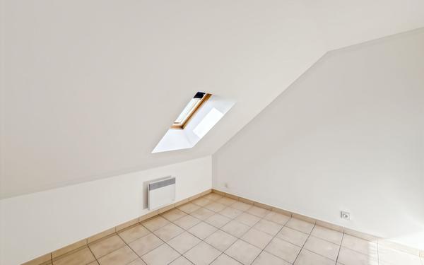 Appartement à louer    4 pièces • 80,37 m2 Vigneux-sur-Seine