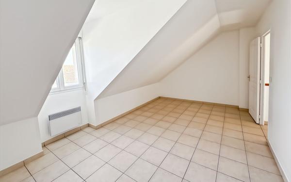 Appartement à louer    4 pièces • 80,37 m2 Vigneux-sur-Seine