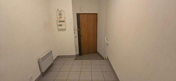 Appartement T3, résidence sécurisée avec ascenseur et cave privative