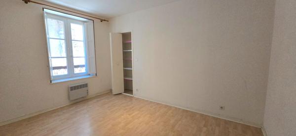 Appartement T3, résidence sécurisée avec ascenseur et cave privative