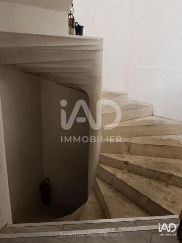 Immeuble à vendre 7 pièces 900 m² Arles