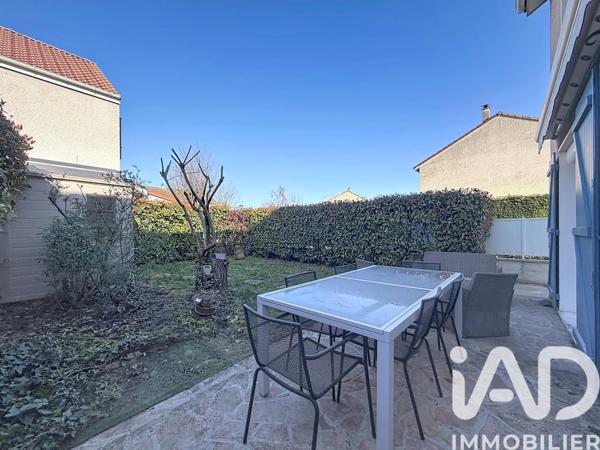 Maison à vendre 4 pièces 83 m² Saint-Leu-la-Forêt