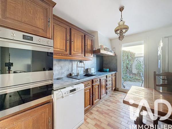 Maison à vendre 4 pièces 83 m² Saint-Leu-la-Forêt