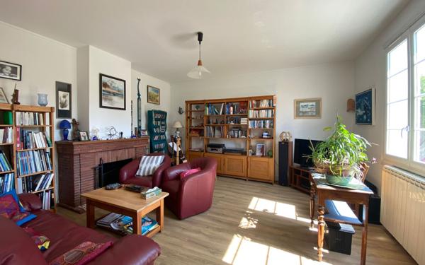 Maison à vendre    4 pièces •  Rochefort