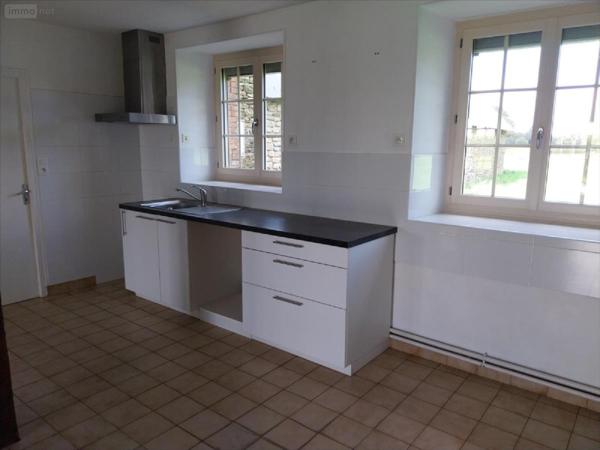 Maison restaurée à vendre à Val-d'Izé en Ille-et-Vilaine (35450), ref : 35131-1064684   
Campagne