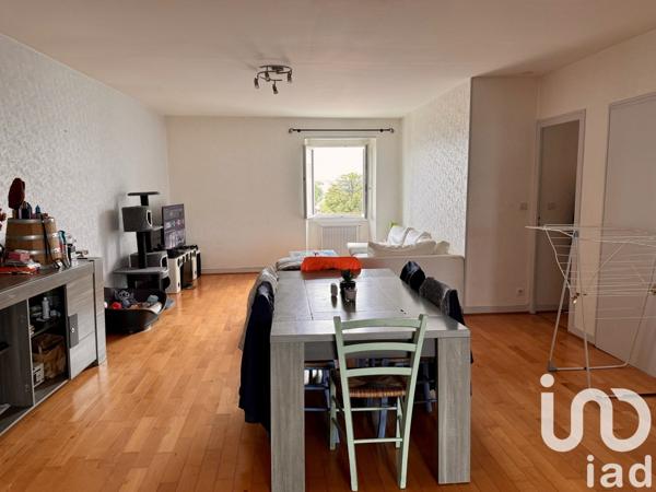 Appartement 4 pièces de 81 m² à Cognac (16100)
