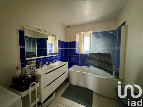 Appartement 4 pièces de 81 m² à Cognac (16100)